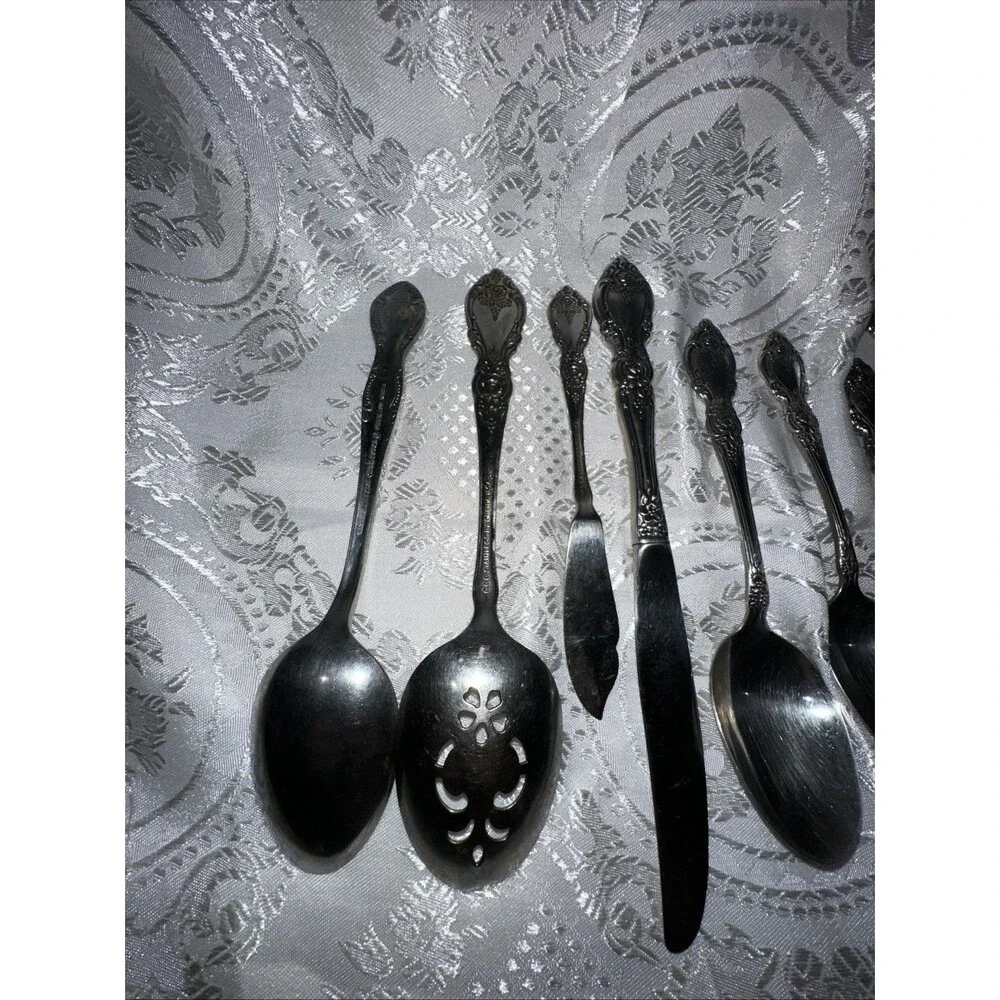16 PiecesOneida OCO USA Glossy Stainless Steel Flatware